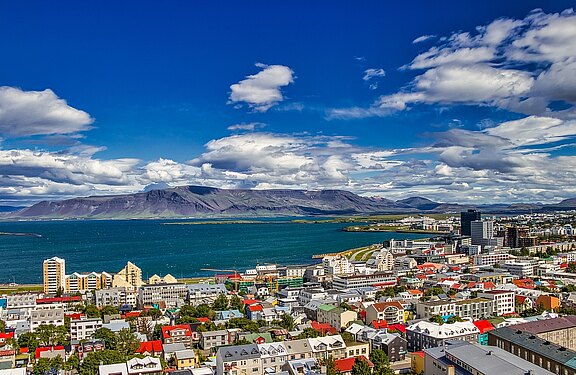 iceland-4768893_1280.jpg